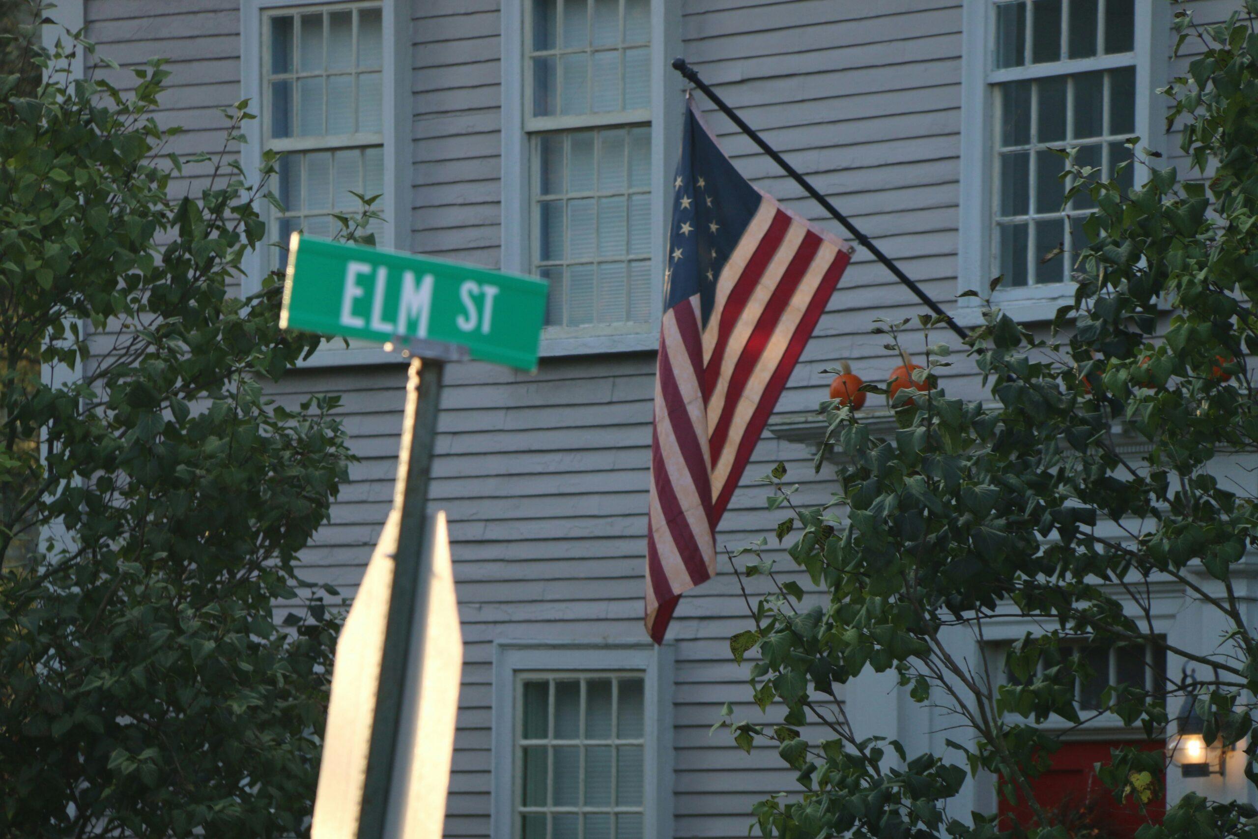 A house seen from the street
