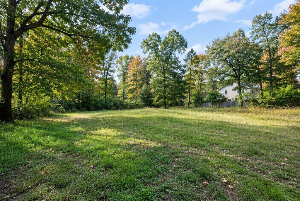 Vacant buildable lot in Massachusetts